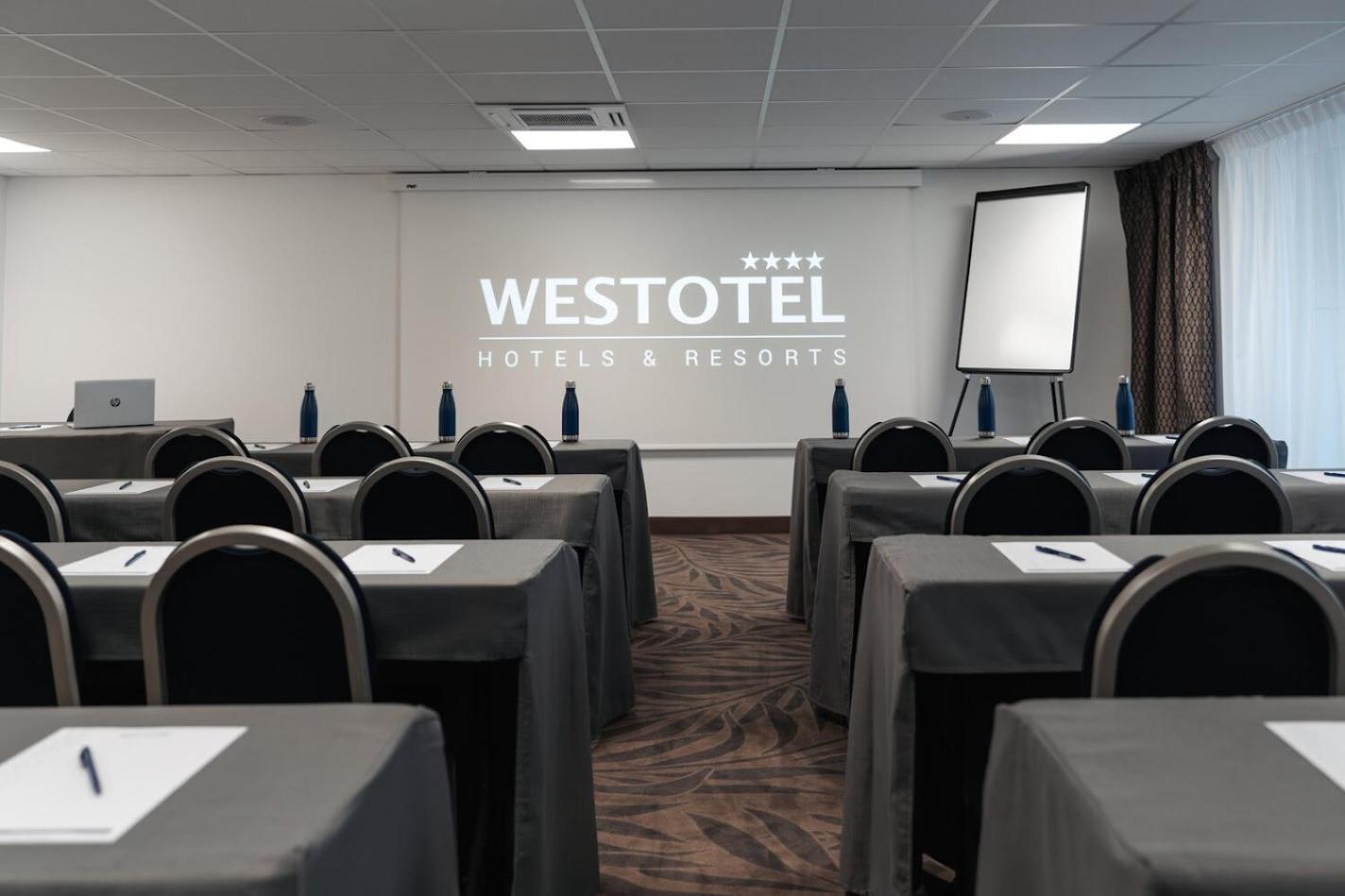 Westotel Taverny - Paris Val-D'Oise ภายนอก รูปภาพ